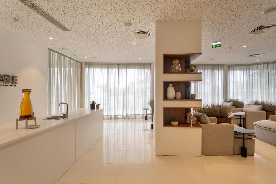 Bar/lounge