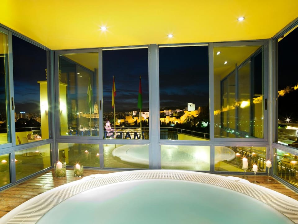 Hot tub