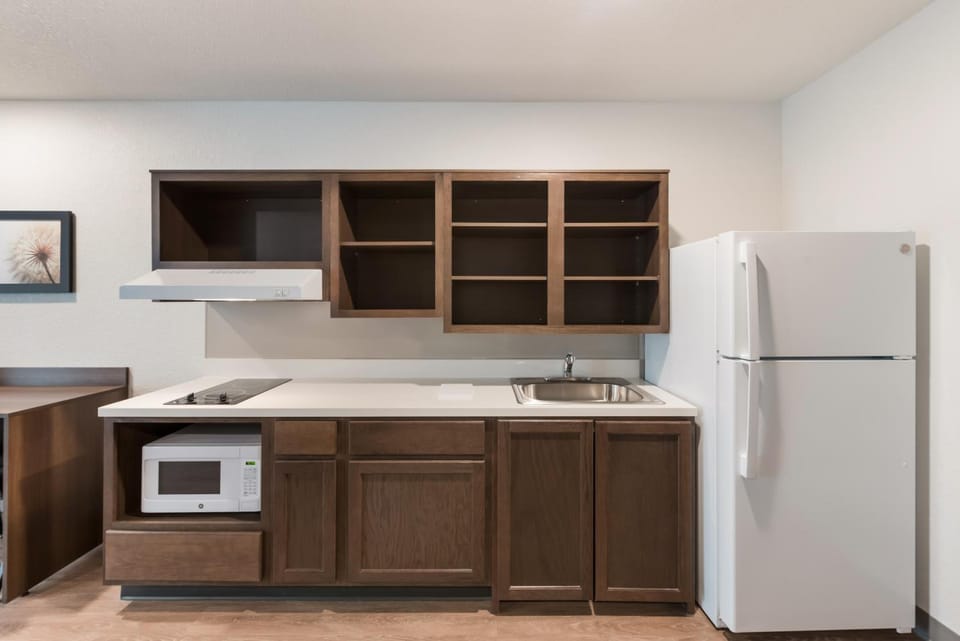 WoodSpring Suites Dayton North Hotel in Vandalia