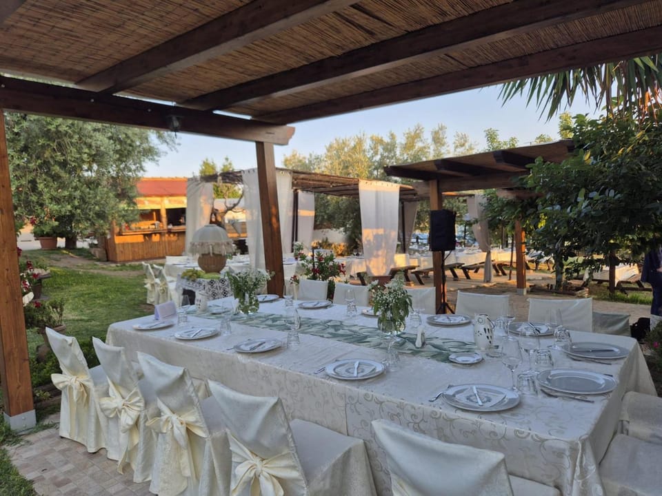 FATTORIA ROVELLO Hotel in Province of Foggia
