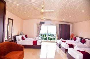 Hotel Coorg Palace Hotel in Madikeri