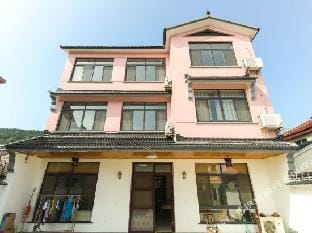 Tingshanwan Farm House Hotel in Suzhou