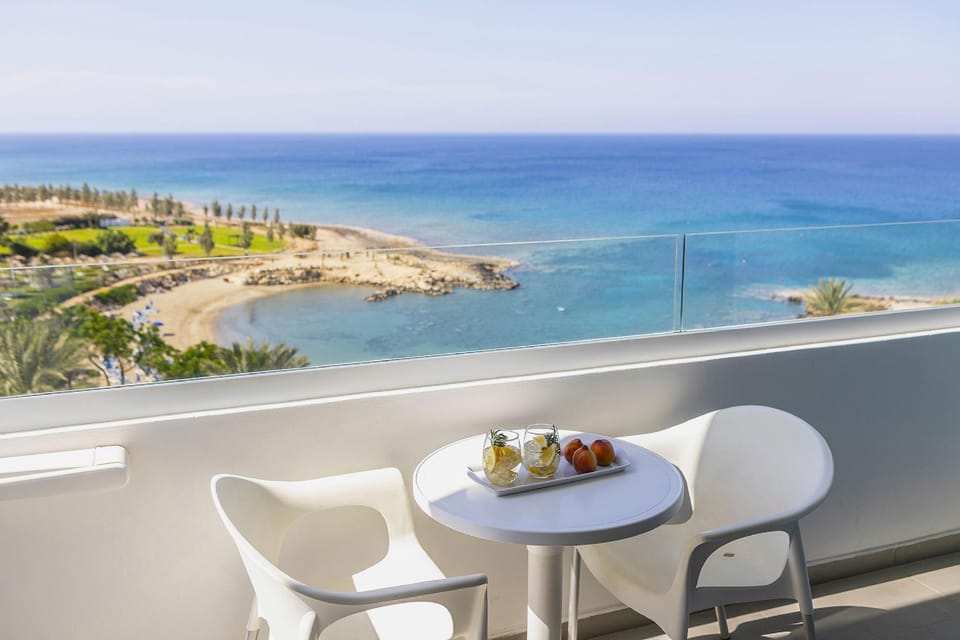 Crystal Springs Beach Hotel Hotel in Paralimni