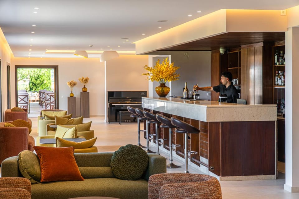 Delfinia Hotel & Bungalows Hotel in Decentralized Administration of the Aegean