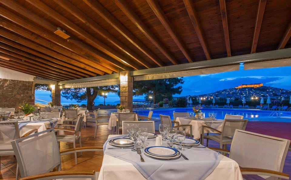 Delfinia Hotel & Bungalows Hotel in Decentralized Administration of the Aegean