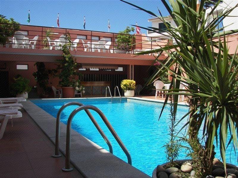 Hotel Meira Hotel in Vila Praia de Ancora