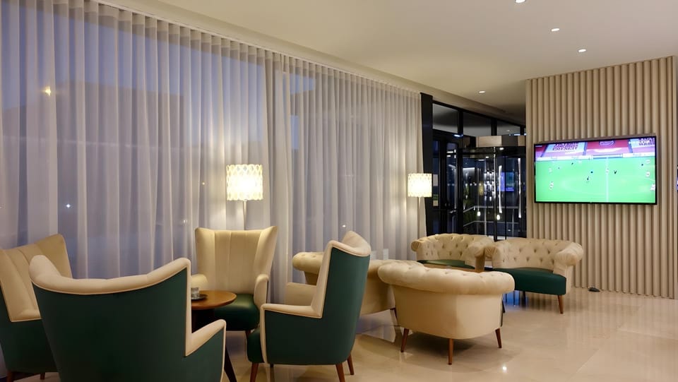 Oporto Airport & Business Hotel Hotel in Porto District