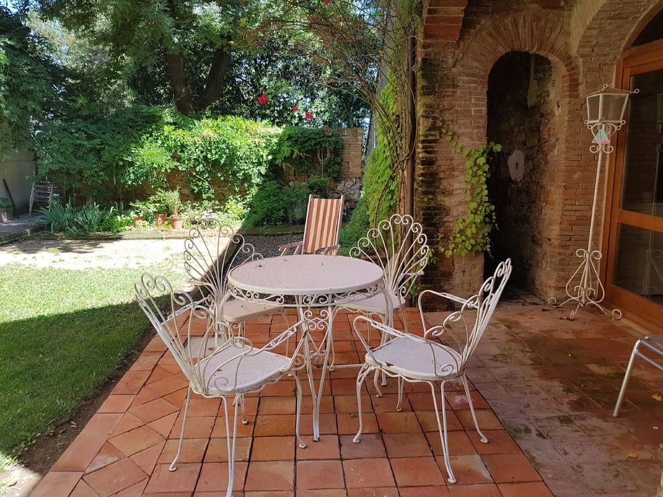 Agriturismo Fattoria di Pietra Hotel in Tuscany