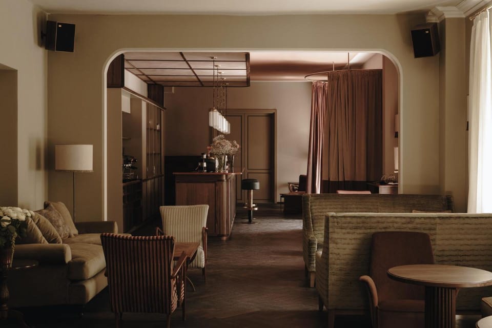 Bar/lounge