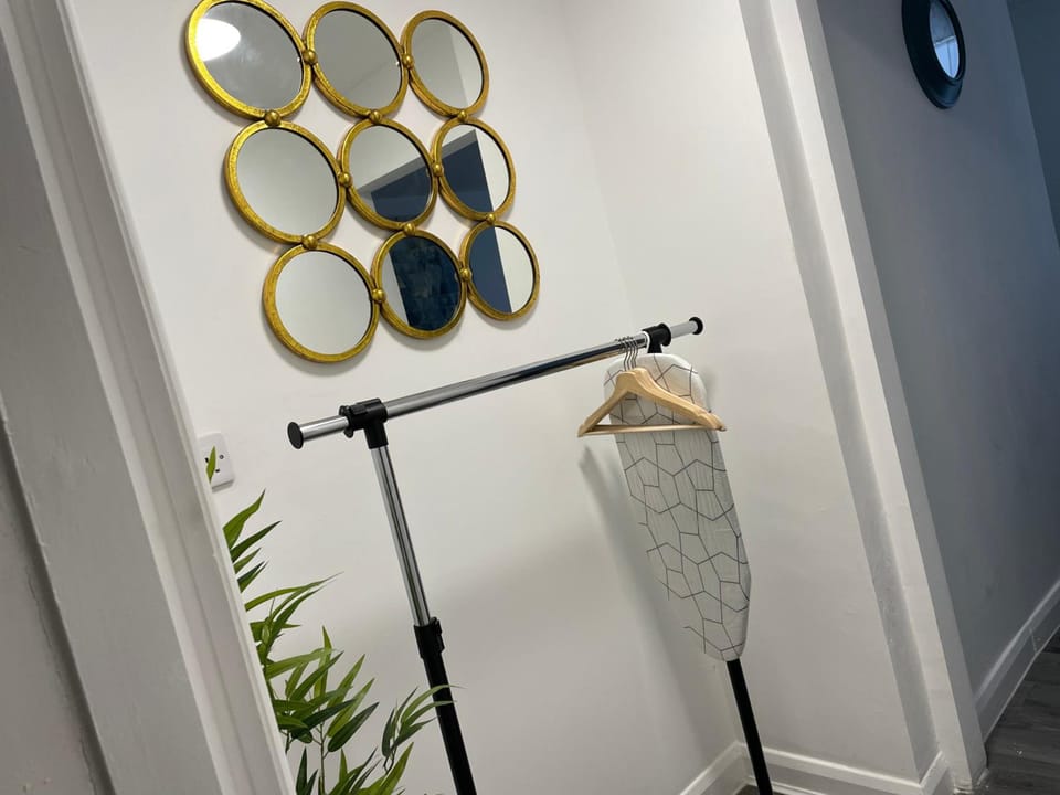 CityStays Rooms with Free Parking Hotel in Liverpool