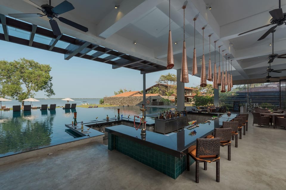 Regenta Arie Lagoon Negombo Hotel in Negombo