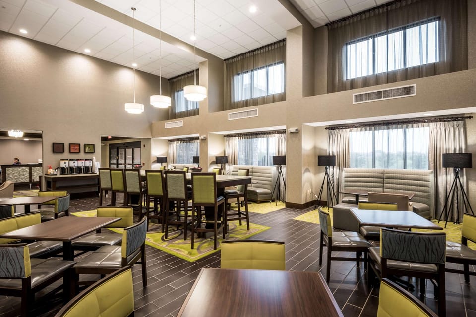 Hampton Inn & Suites Hammond Hotel in Hammond