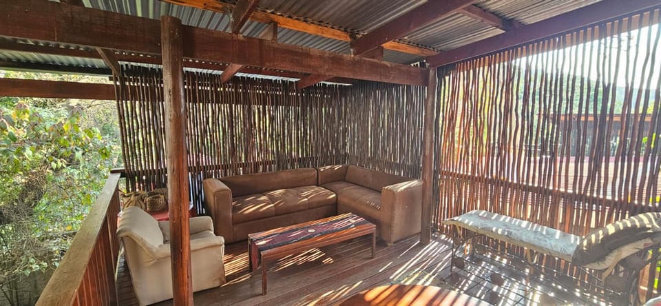 Old Vic Travellers Inn Nelspruit Hostel in South Africa