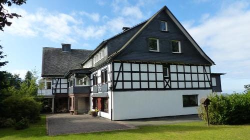 Aussichtsbauernhofpension Hof Gretchens Hotel in Winterberg