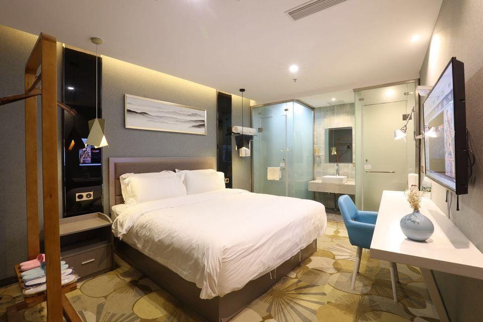 That hotel (Kunshan Shunfan North Road Subway Station) Hotel in Shanghai