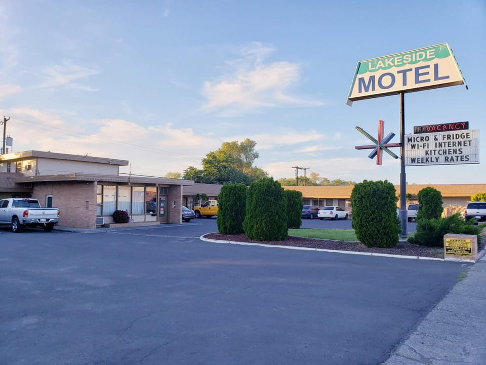 Lakeside Motel Motel in Moses Lake