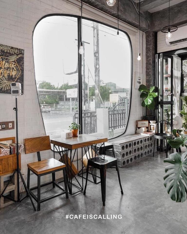 YOJI House and Cafe Hostel in Thailand