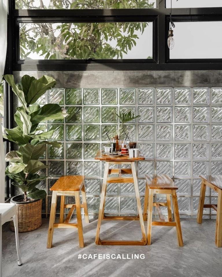 YOJI House and Cafe Hostel in Thailand