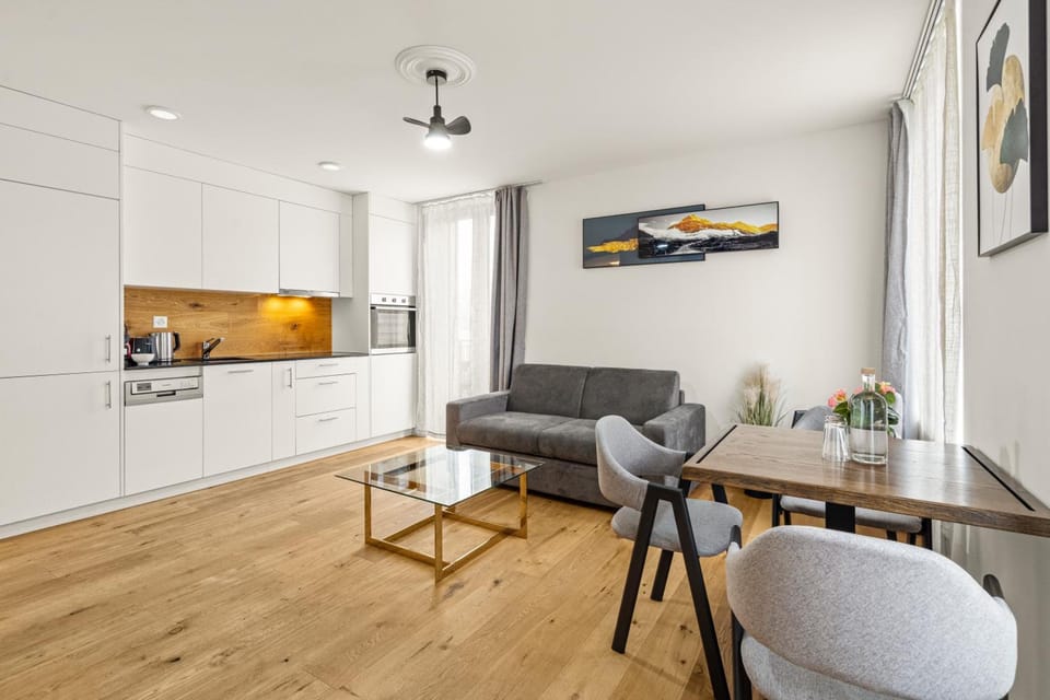 BERG & BERG Apartments - Spiez Self-Check-in Apartment hotel in Canton of Bern (Region)
