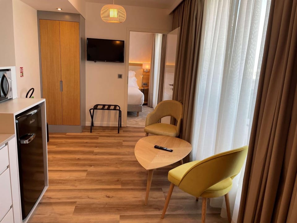 Brit Hotel Paris Orly Rungis Hotel in Chevilly Larue