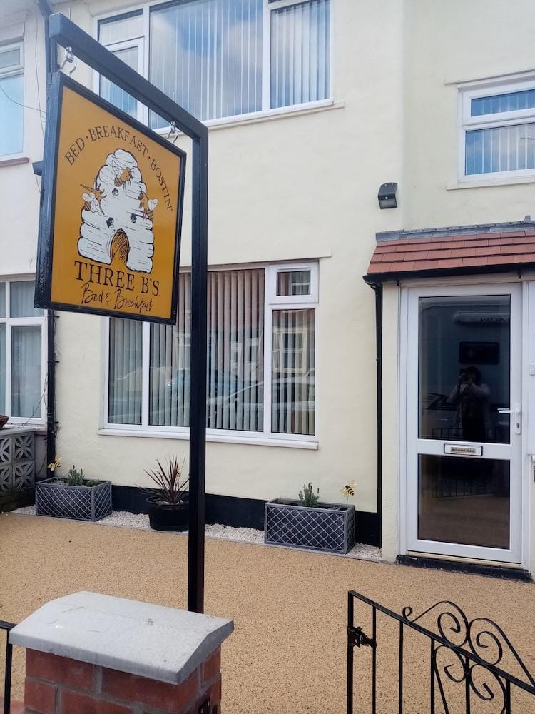 Three B's Rooms Hotel in Bridlington