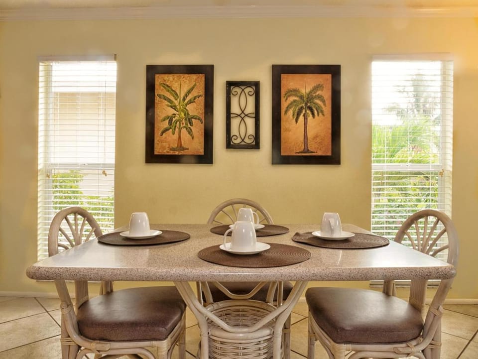 Siesta Key Palms Apartment hotel in Florida