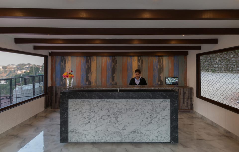 Hotel Seven Oaks Hotel in Uttarakhand