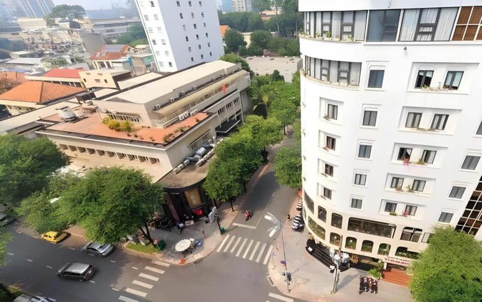 Queen Central Apartment-Hotel Hotel in Ho Chi Minh City