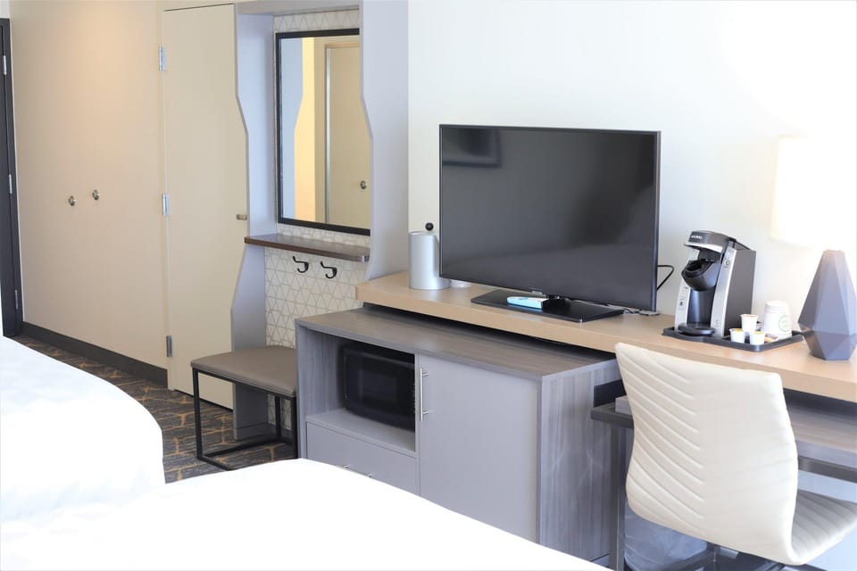 Amenity (Guest room)