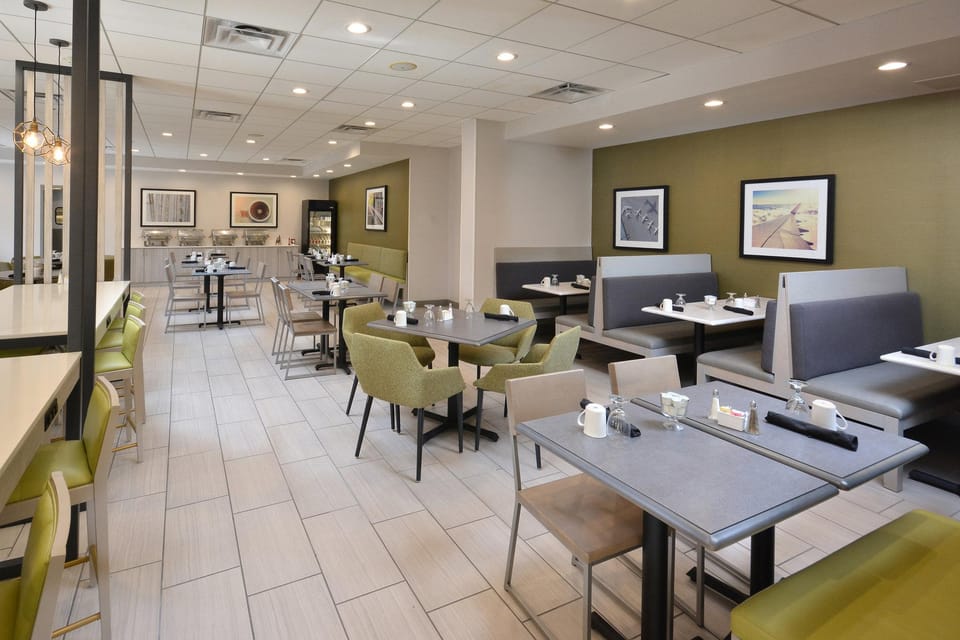 Holiday Inn Raleigh-Durham Airport By IHG Hotel in Morrisville