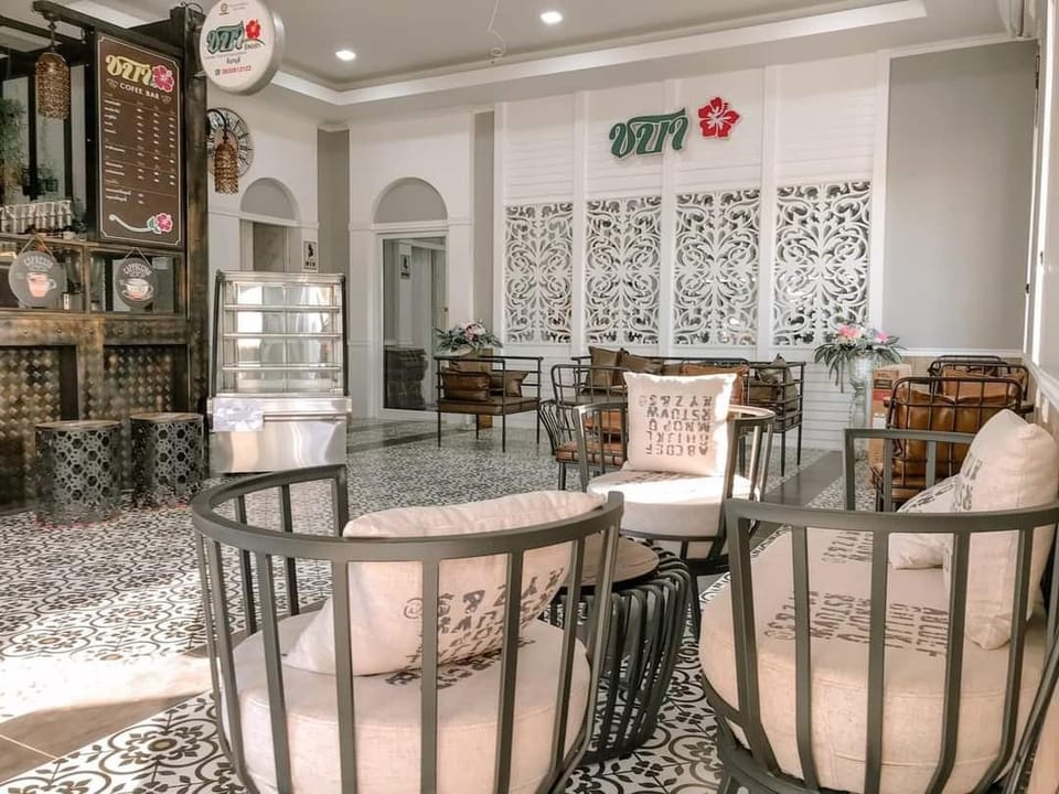 Coffee shop