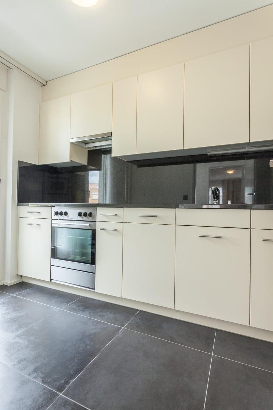 EMA House Serviced Apartments - Aussersihl Hotel in Zurich City