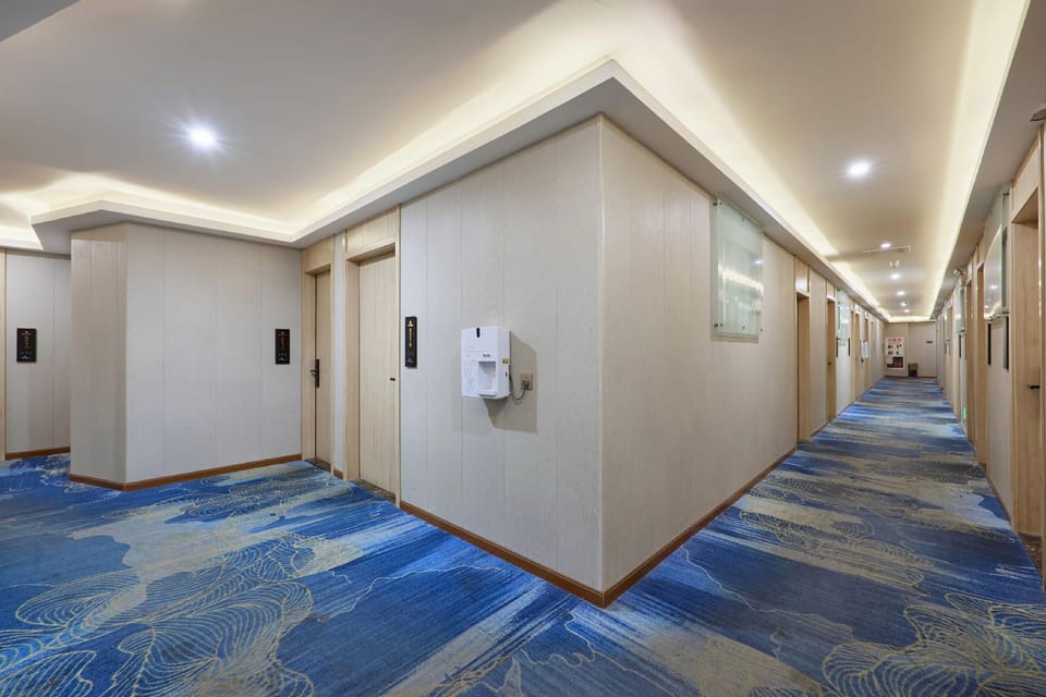 Ryouhin HOTEL (Ningbo Beilun Passenger Transport Center Mingzhou Road) Hotel in Zhejiang
