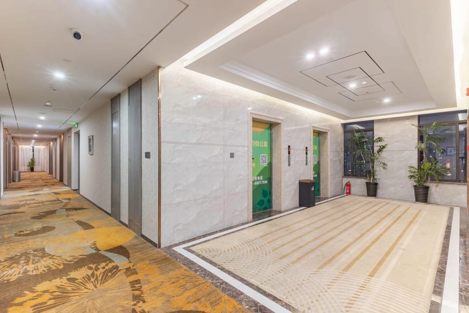 Leiketai Hotel (Feidong Wuyue Plaza Duihe Subway Station) Hotel in Jiangsu