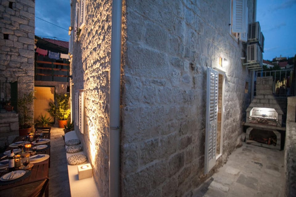 Townhouse Lucia Hotel in Trogir