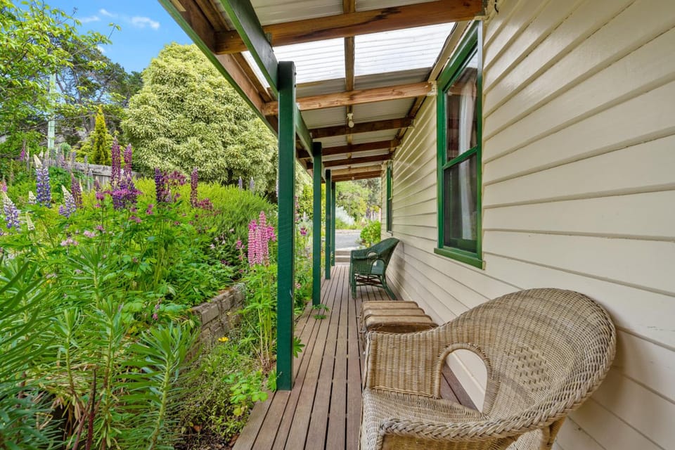 Hamlet Downs Country Accommodation Resort in Tasmania