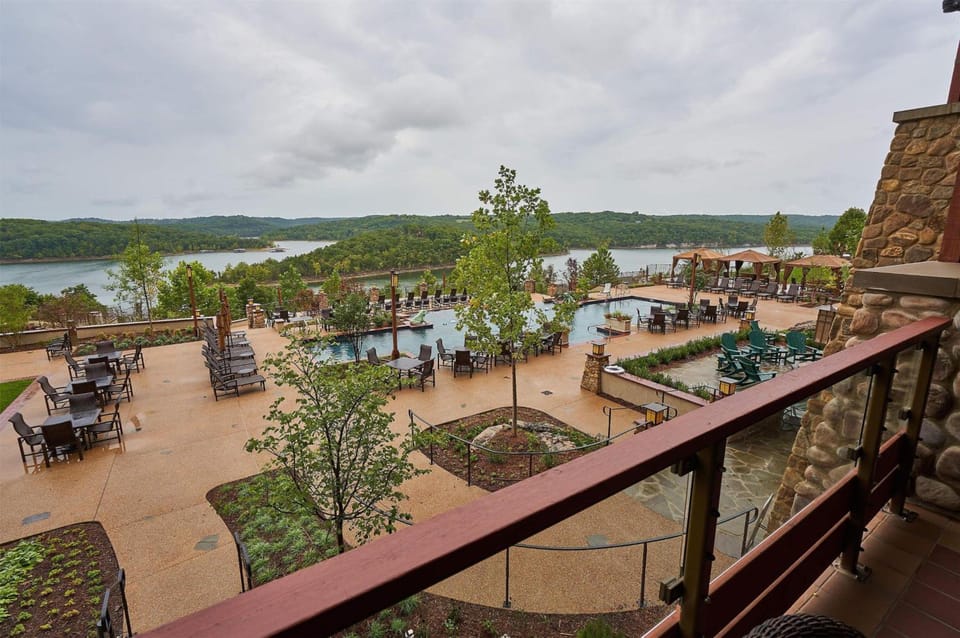 Hilton Grand Vacations Club Long Creek Ridgedale Hotel in Ridgedale