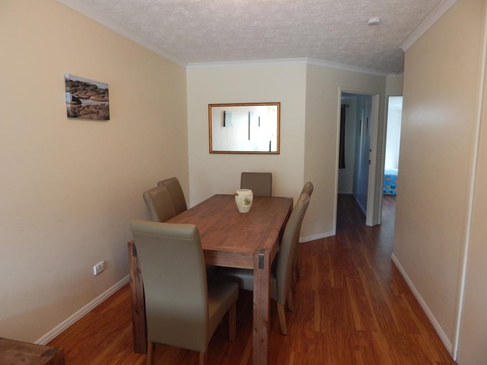 Tranquil Shores Holiday Apartment Apartment hotel in Golden Beach