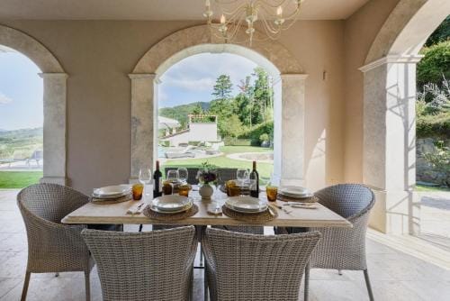 Villa Caiano - Luxury In Tuscany Hotel in Emilia-Romagna
