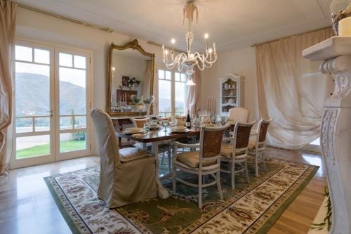 Villa Caiano - Luxury In Tuscany Hotel in Emilia-Romagna