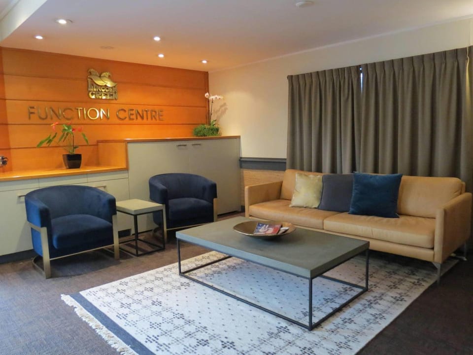 Quality Hotel Lincoln Green Hotel in Auckland