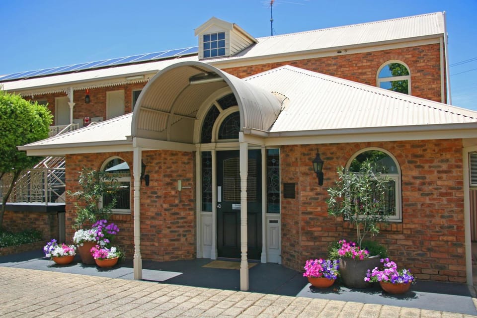 Hermitage Motor Inn Motel in Rural City of Wangaratta