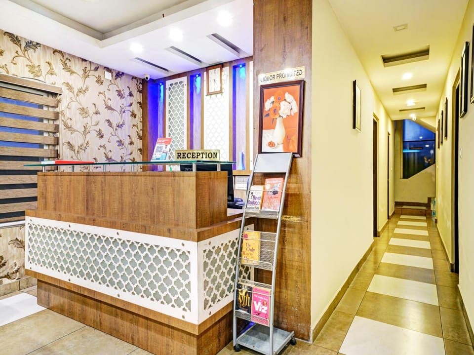 OYO 8267 Galaxy Inn Hotel in Kochi
