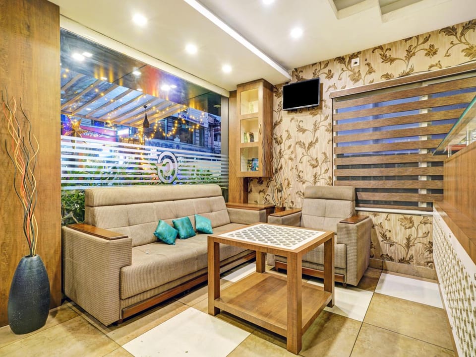 OYO 8267 Galaxy Inn Hotel in Kochi