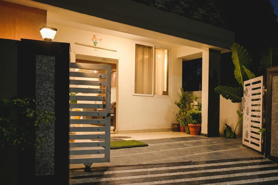 Super Collection O Atlas DLF Formerly Hillside Hotel in Hyderabad