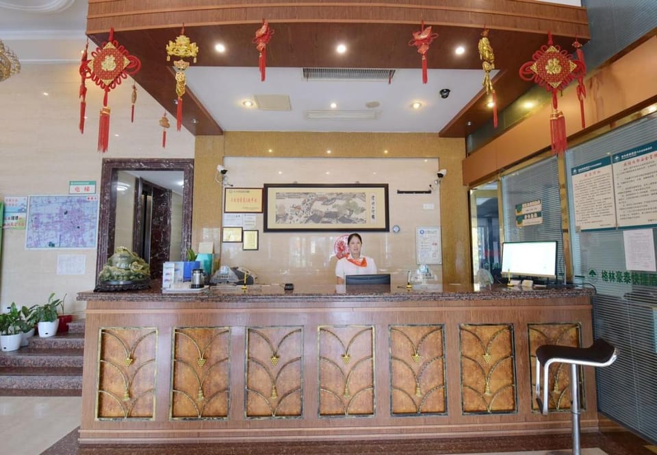 GreenTree Inn JianGYAn Bus Station Express Hotel in Jiangsu