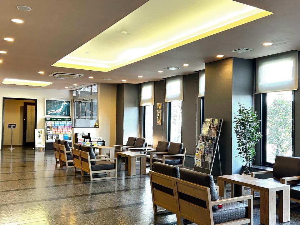 Hotel Route Inn Marugame Inn in Japan