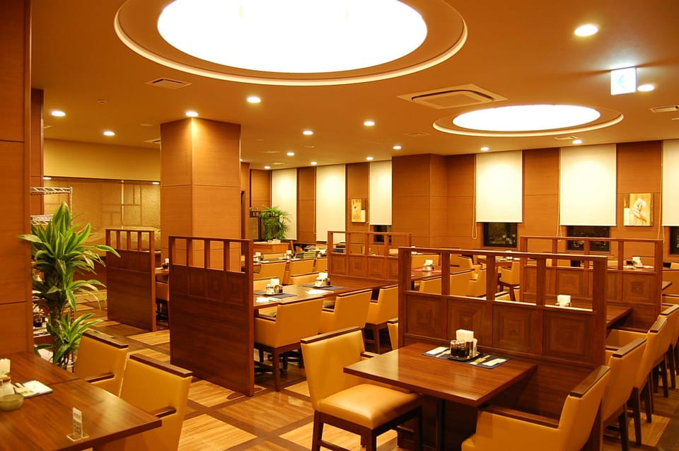 Hotel Route Inn Hisai Inter Hotel in Japan