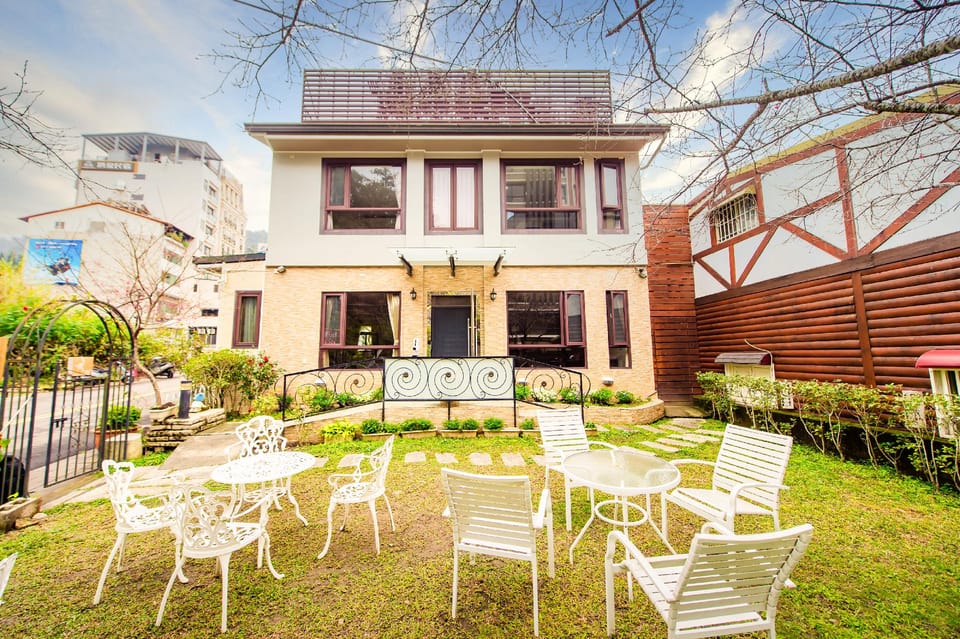 Moonlake B&B Apartment hotel in Taiwan, Province of China