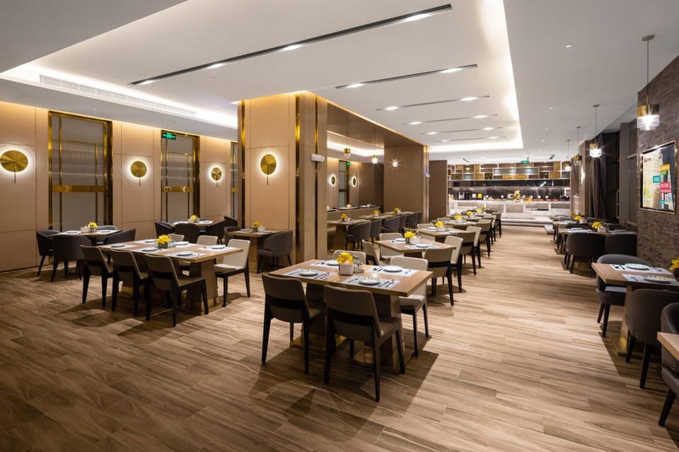 Echarm Plus Hotel Hangzhou Binjiang Xingguang Avenue Hotel in Hangzhou